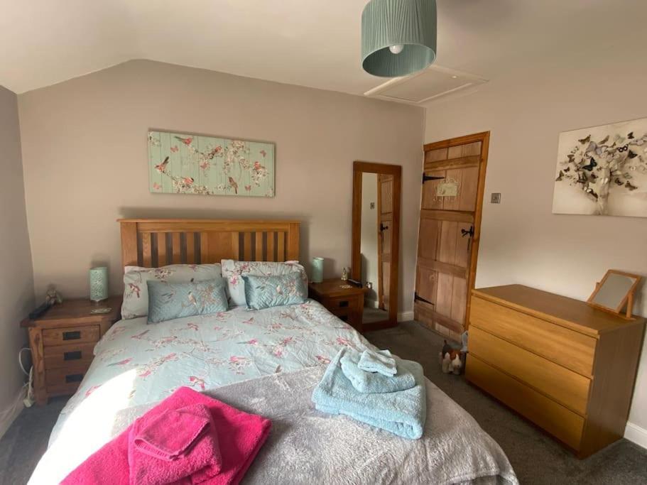 Outskirts Of Ulverston, Entire Cottage - Sleeps 4 Exterior photo