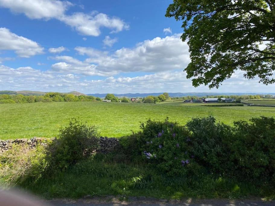 Outskirts Of Ulverston, Entire Cottage - Sleeps 4 Exterior photo